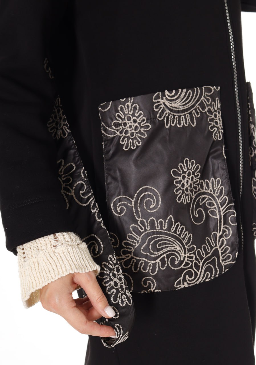 Long Coat Embroidered (7660) Thick